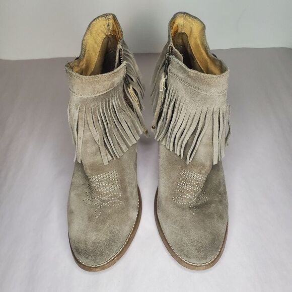 Ariat Unbridled Avery Size 9 - Picture 2 of 14